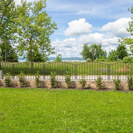 Levendula * バラトナサード